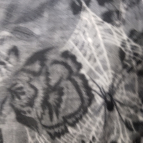 FABRIC Mid Wgt Soft HAND fleece In Spooky Webs Floral, The Last Off The Bolt - Picture 4 of 12